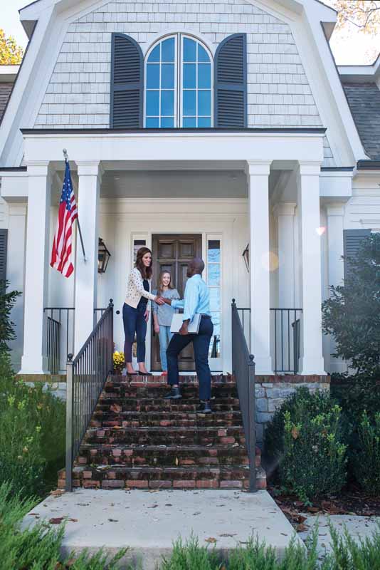 How to Create A Memorable Staycation